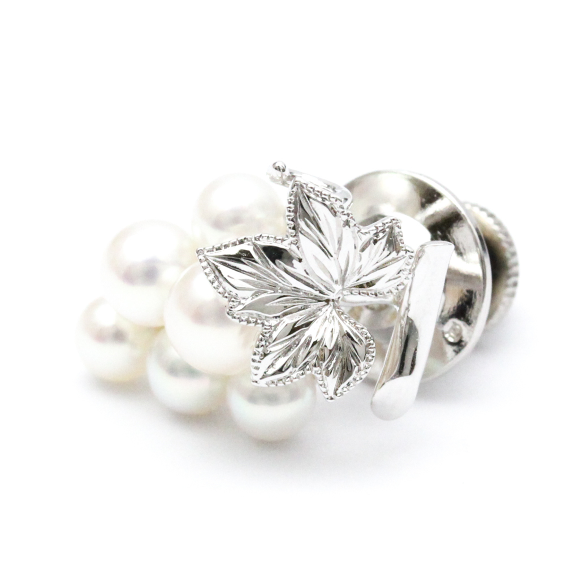 Mikimoto Pearl Grape Motif Brooch Silver Pearl Brooch Silver,White